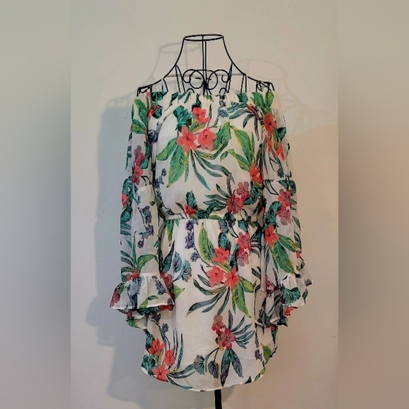 Hint of Blush Floral Off-Shoulder Dress - Picture 2 of 6